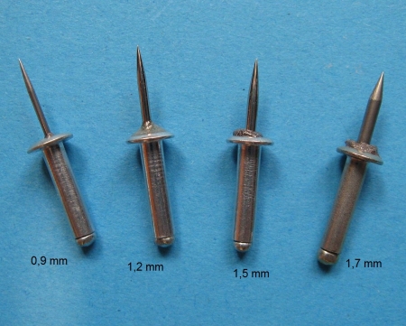 Kurze Einfachspitze für DREMEL Engraver, 12 mm Schaftlänge, verschiedene Stärken